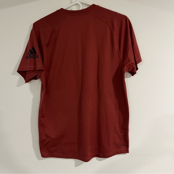 Adidas men Red workout T-Shirt size small loose fitted like new casual wear - Picture 4 of 5
